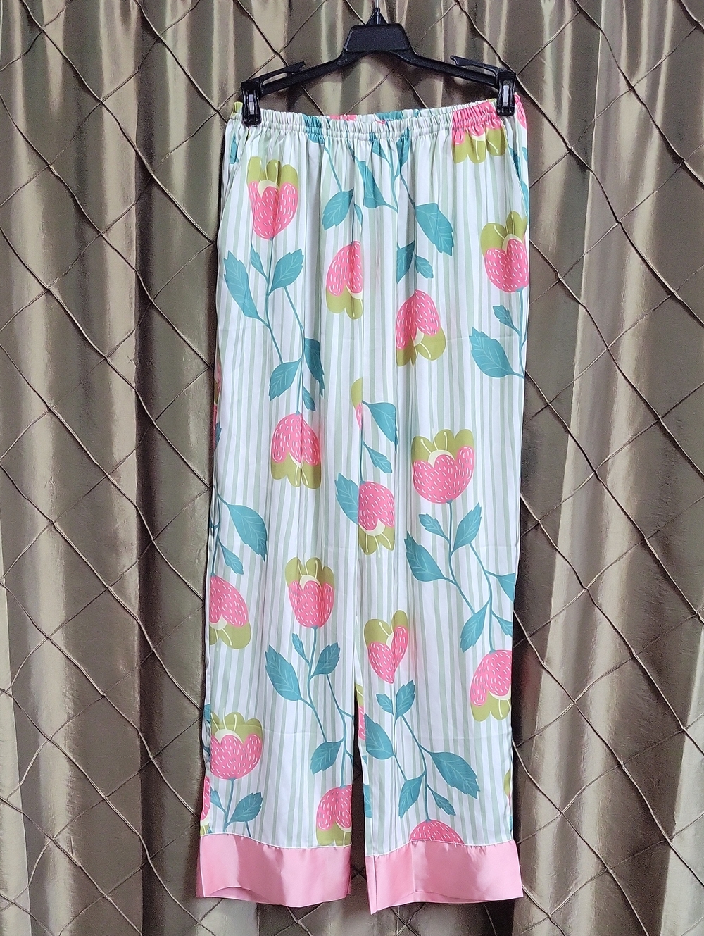 EUC- Tulip/Stripe Pattern Poly PJ Lounge Pant
